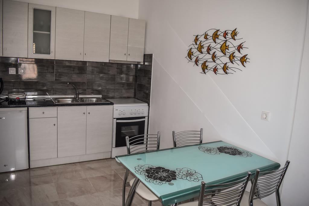 Mirsini Apartments Agios Georgios  Buitenkant foto