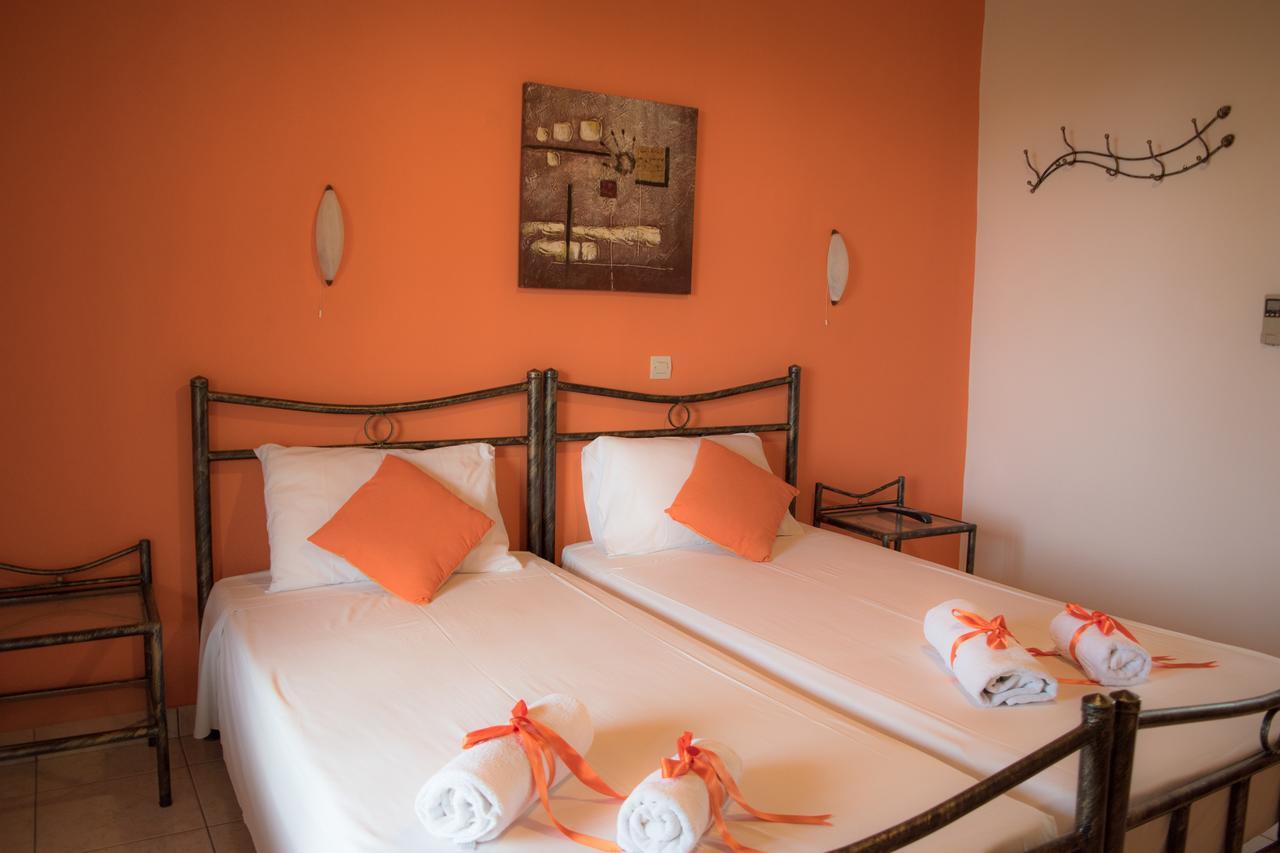 Mirsini Apartments Agios Georgios  Buitenkant foto